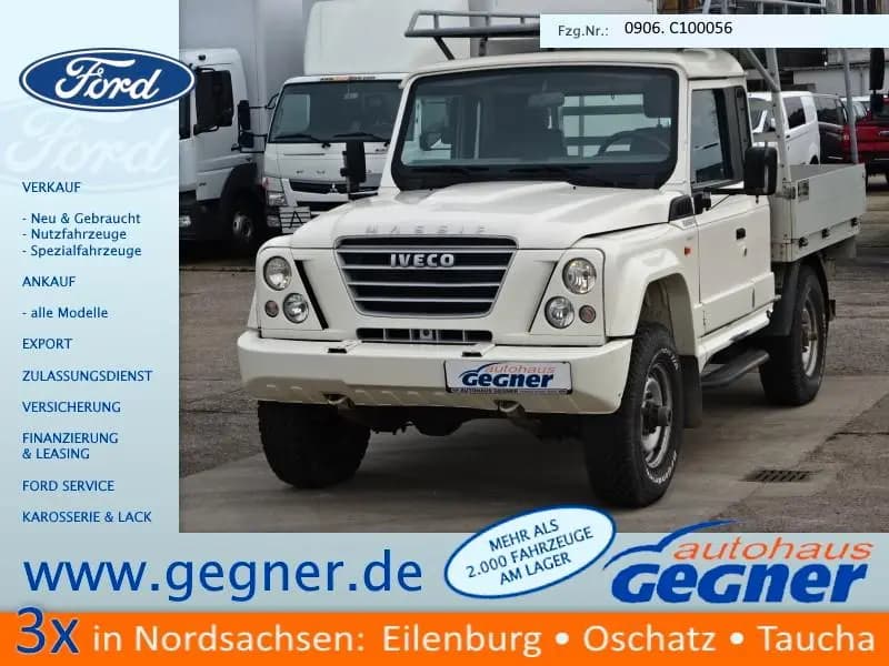 Main__Slider__Photo:Iveco Massif 145PS 4x4 AHK-luftgebremst 03/2011-0