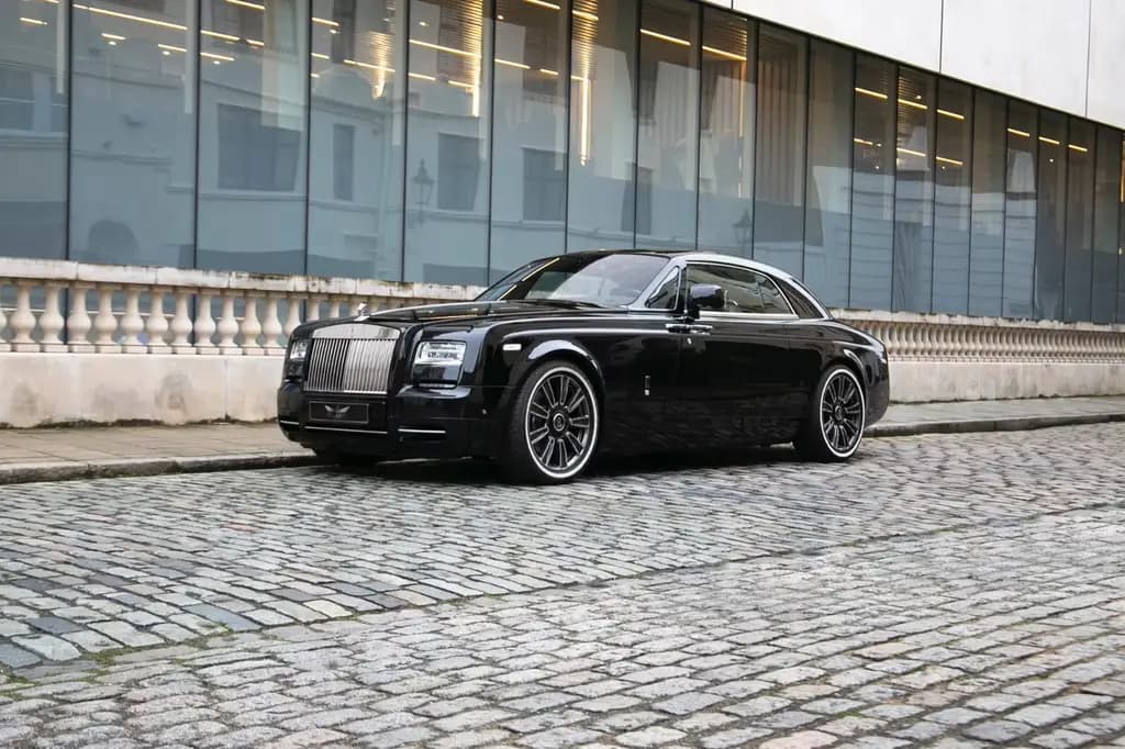 Main__Slider__Photo:Rolls-Royce Phantom Coupé Series II 09/2015-0