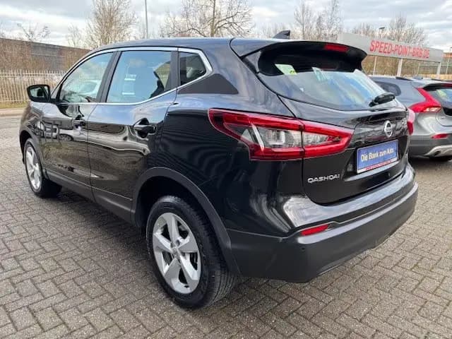 Main__Slider__Photo:Nissan Qashqai 1.3 Navigation/Kamera/SHZ/Tempomat 01/2020-0
