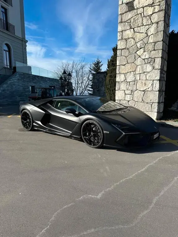 Main__Slider__Photo:Lamborghini Revuelto 10/2024-1