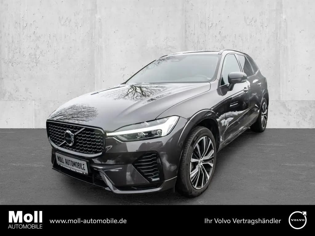 Main__Slider__Photo:Volvo XC60 Plus Dark 2WD B4 Diesel EU6d AHK digitales 08/2022-0