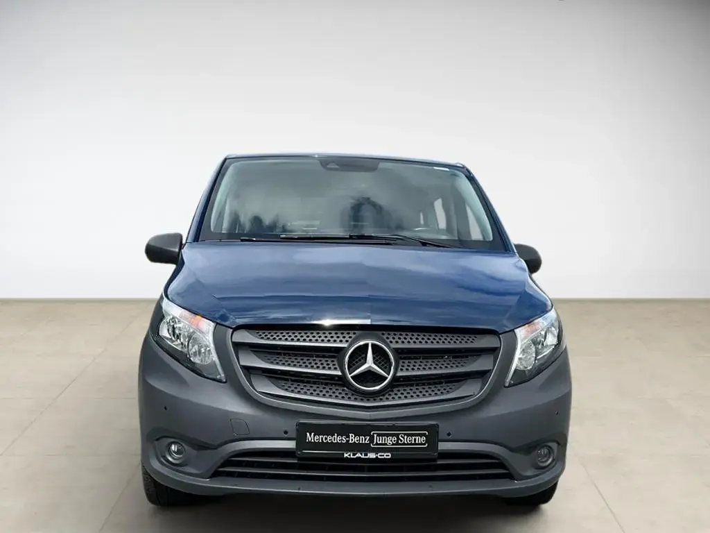 Main__Slider__Photo:Mercedes-Benz Vito 114 CDI Tourer PRO Lang AUT Akustikglas PDC 11/2021-1
