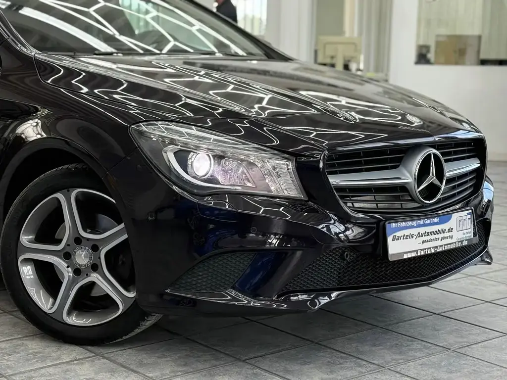 Main__Slider__Photo:Mercedes-Benz CLA 180 CGI, 1.Hand, Leder, Navi, Kamera, 7G 01/2014-1