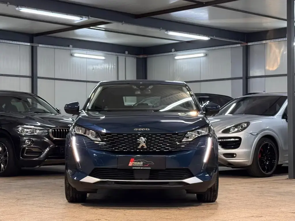 Main__Slider__Photo:Peugeot 5008 Active Business 7SITZER*SPUR*VIR*APP*KAM*1H 06/2021-1