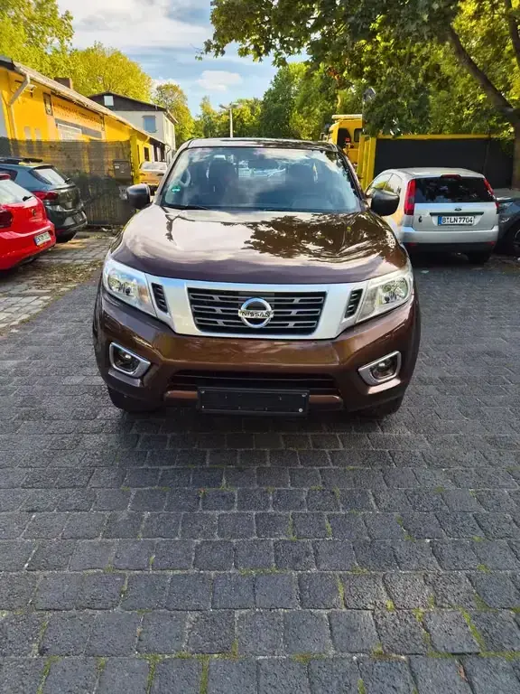 Main__Slider__Photo:Nissan Navara NP300 Visia Double Cab 4x4 11/2017-1