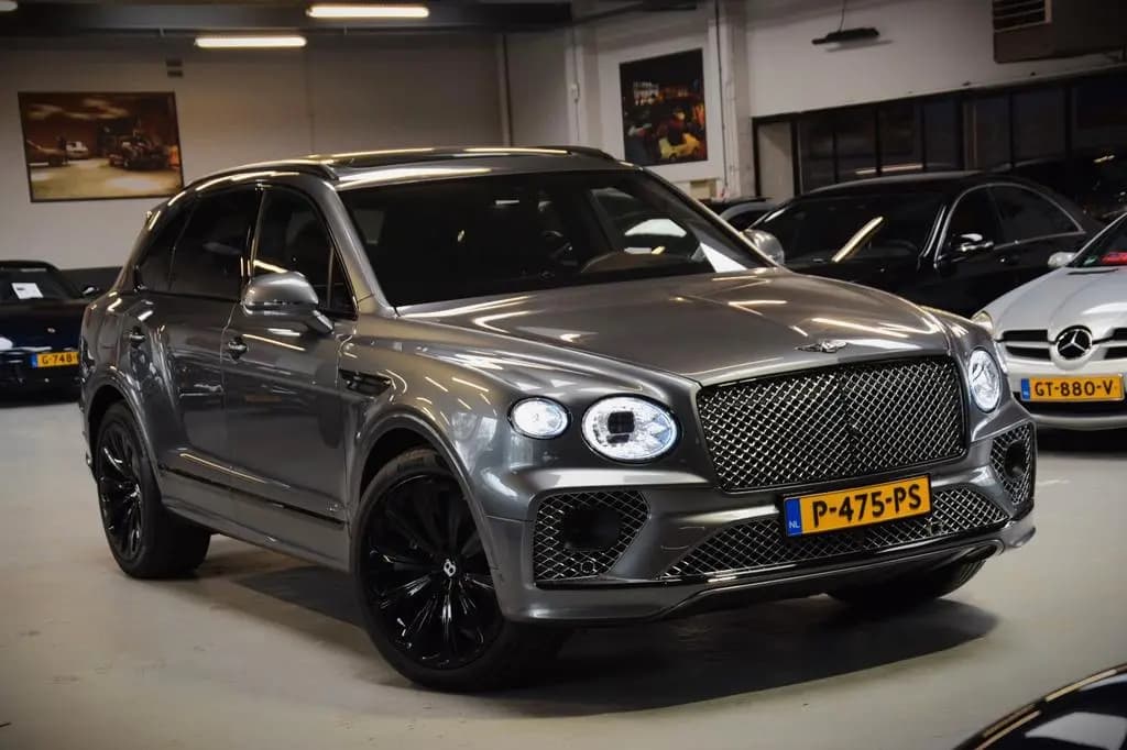 Main__Slider__Photo:Bentley Bentayga 4.0 V8 4WD Autom. Voll. Org NL auto 05/2022-0