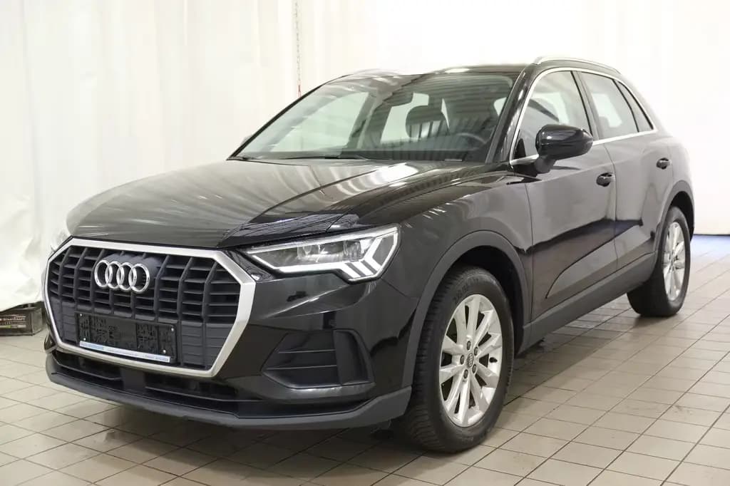 Main__Slider__Photo:Audi Q3 35 TFSi S Tronic LED Navi Sitzheizung Virtual 11/2019-0