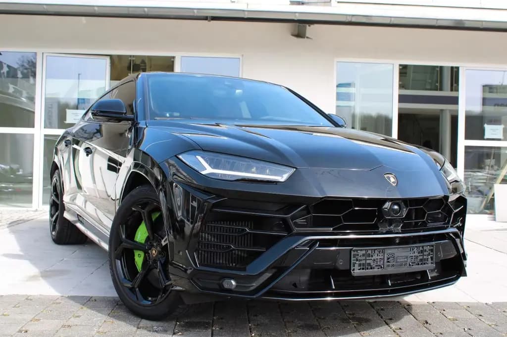 Main__Slider__Photo:Lamborghini Urus 4.0 V8/B&O/Pano./ADAS/Massage/HUD/ACC 11/2018-0