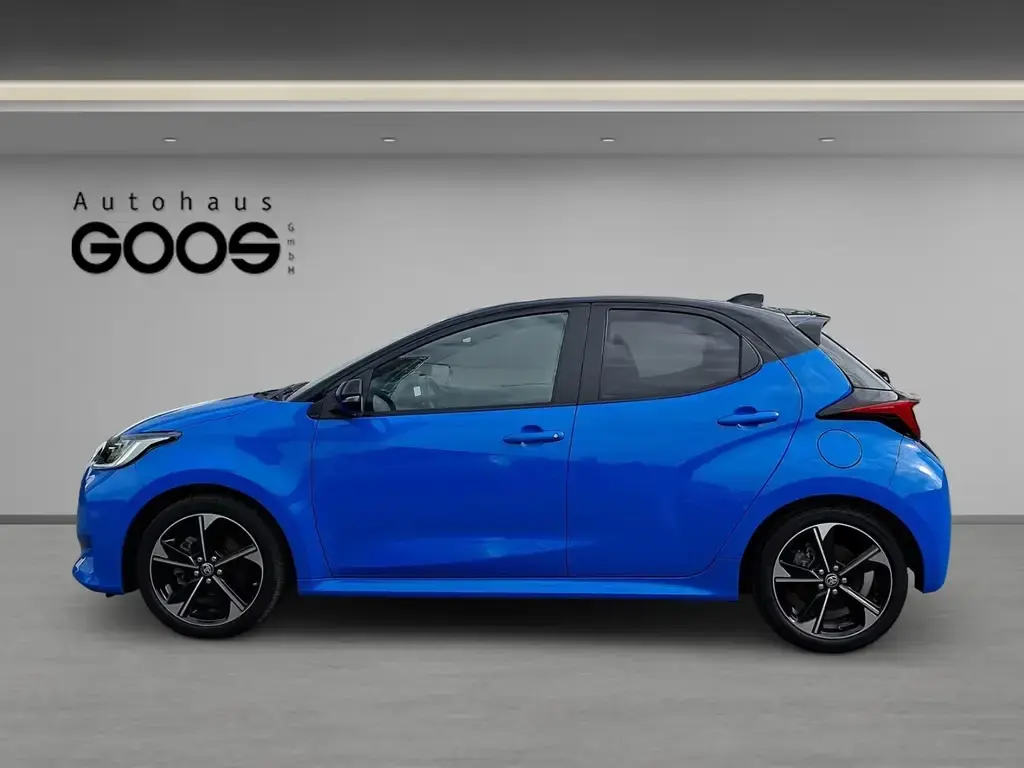 Main__Slider__Photo:Toyota Yaris Hybrid Premiere Edition Navi Soundsystem J 07/2024-1