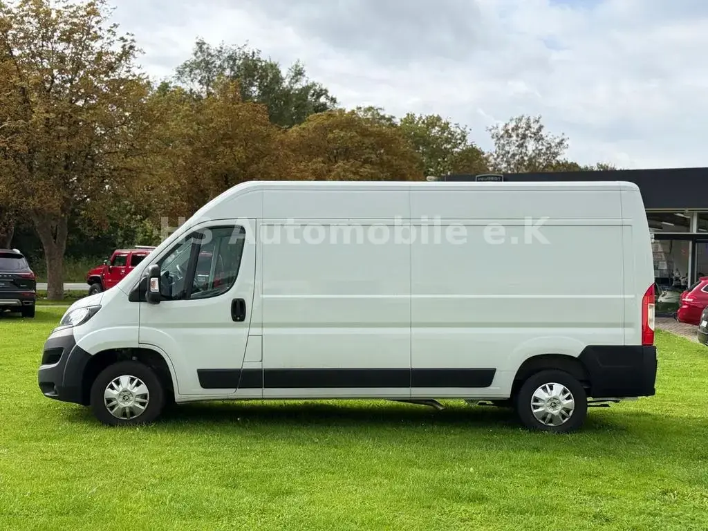 Main__Slider__Photo:Peugeot Boxer Kasten Hochraum 335 L3H2 Premium BlueHDi 03/2022-1
