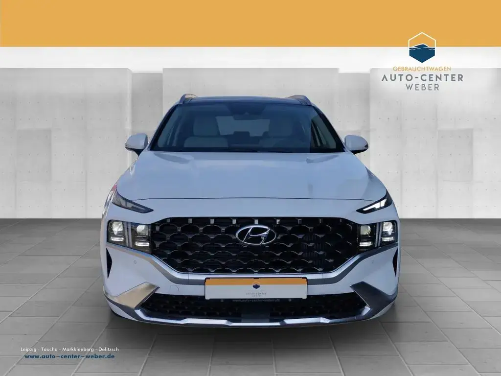 Main__Slider__Photo:Hyundai Santa Fe Fe 1.6 T-GDI Hybrid Signature 360°*4xSHZ 01/2024-1