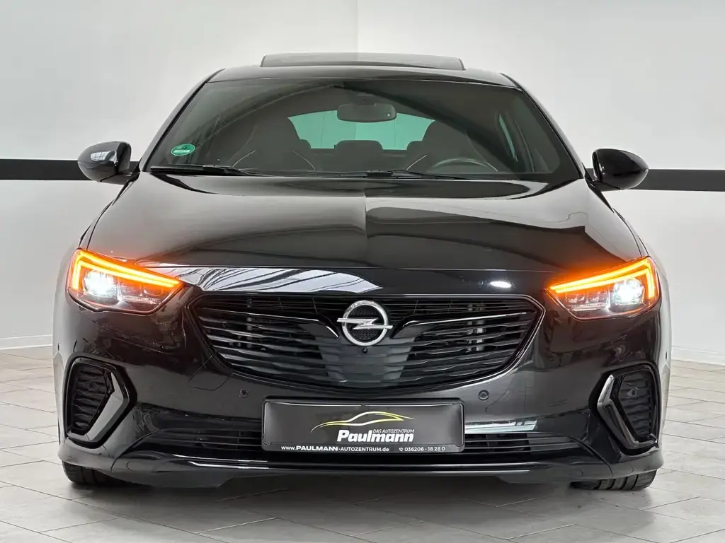 Main__Slider__Photo:Opel Insignia 2.0 BiTurbo Diesel GSI Auto 4x4 GS 06/2019-1