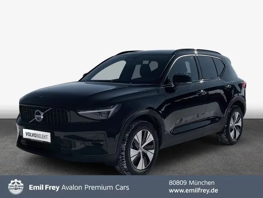Main__Slider__Photo:Volvo XC40 B4 B DKG Plus Dark 10/2024-0