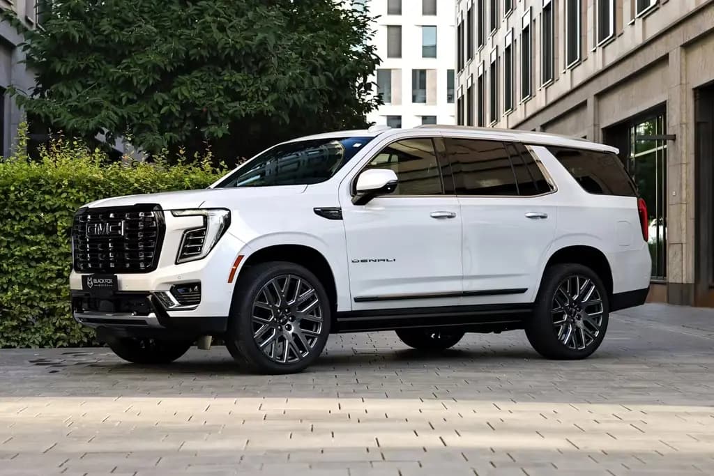 Main__Slider__Photo:GMC Yukon Denali Ultimate 6.2 | MY2025 null-0