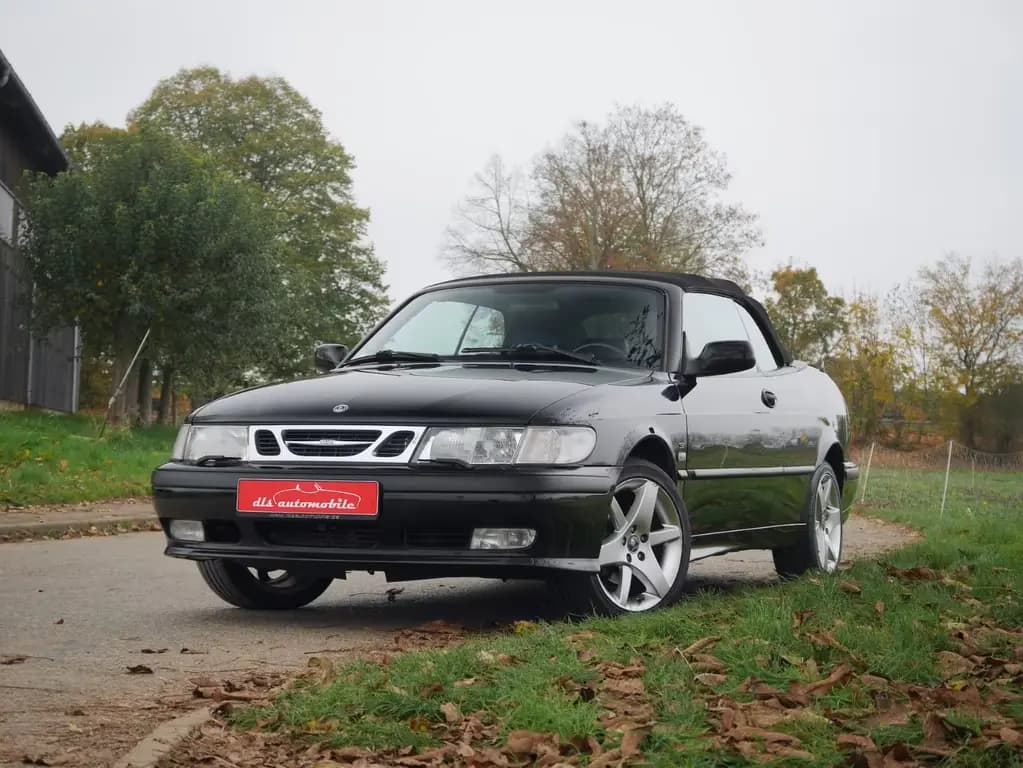 Main__Slider__Photo:Saab 9-3 2.0T Ecopower Cabriolet 12/2000-0