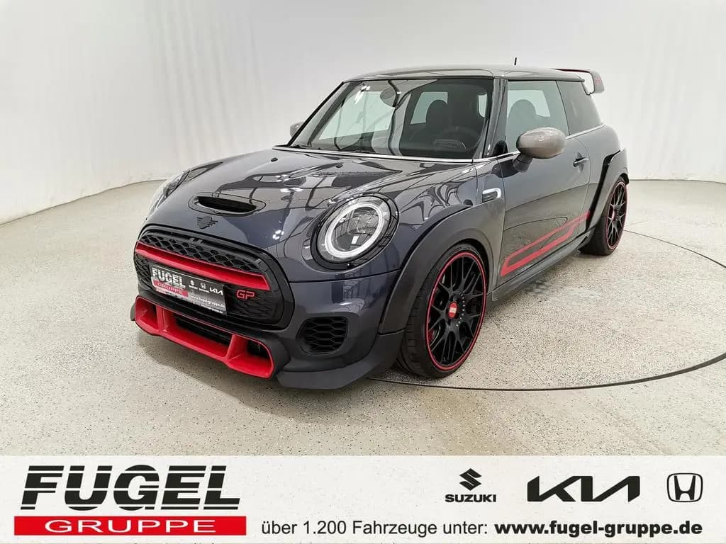 Main__Slider__Photo:MINI John Cooper Works 2.0 GP 06/2020-0