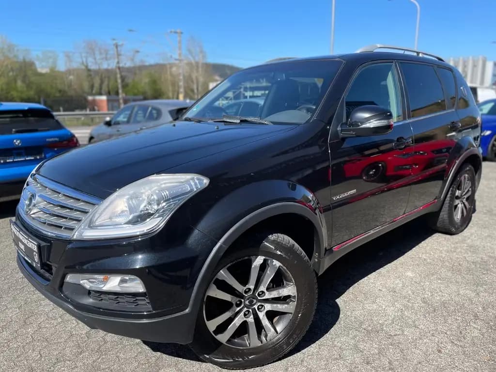 Main__Slider__Photo:Ssangyong REXTON W RX200 e-XDi Crystal 4WD AHK/TEMP/7 SITZ 03/2014-0