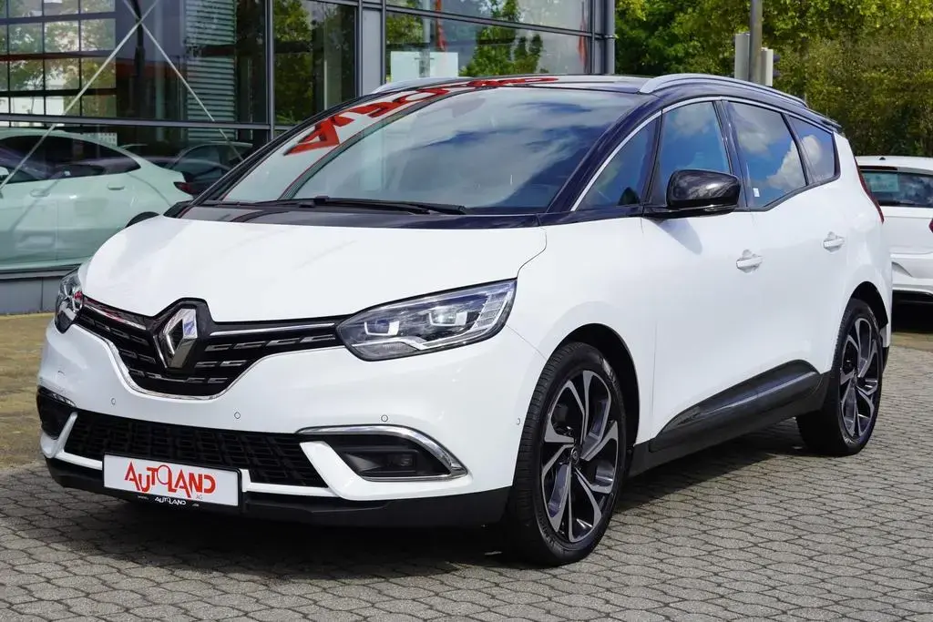 Main__Slider__Photo:Renault Grand Scenic Executive Klimaaut. 7-Sitzer Bose 05/2022-1