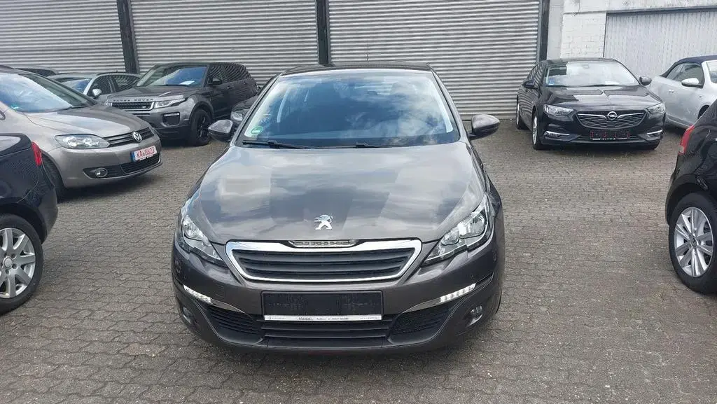 Main__Slider__Photo:Peugeot 308 Active 02/2016-1