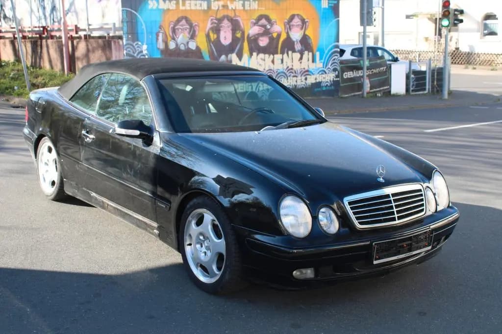 Main__Slider__Photo:Mercedes-Benz CLK-Class 200 Cabrio Automatik 1. Hand Leder Prins Gas 11/2000-0