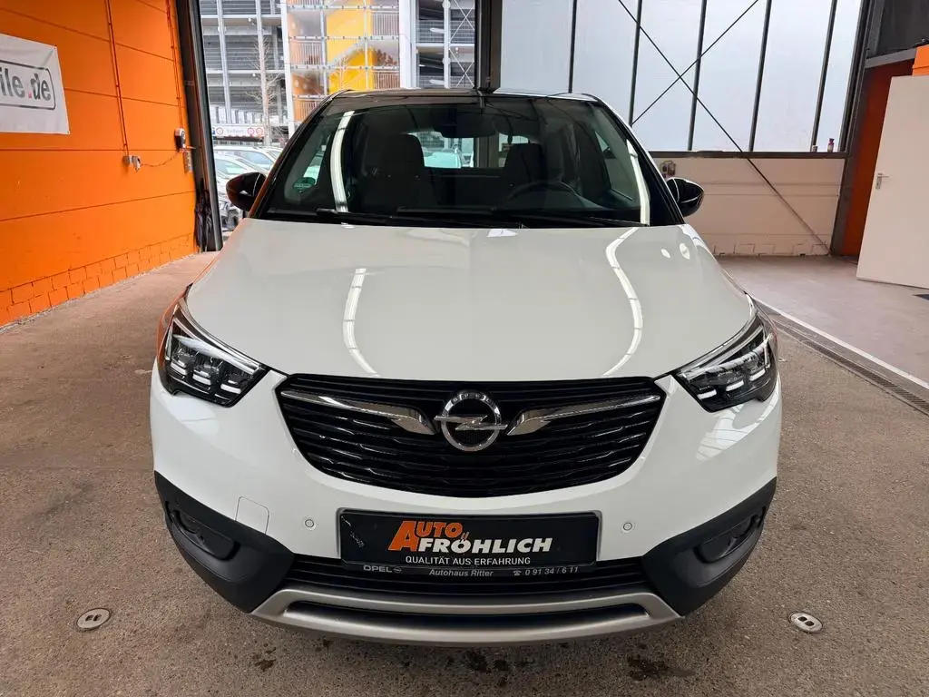 Main__Slider__Photo:Opel Crossland (X) Opel 2020 08/2020-1