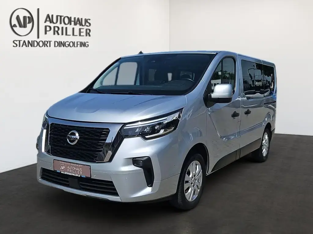 Main__Slider__Photo:Nissan NV300 Kombi dCi170 L1H1 Tekna DCT 8-Sitzer/AHK 08/2021-1