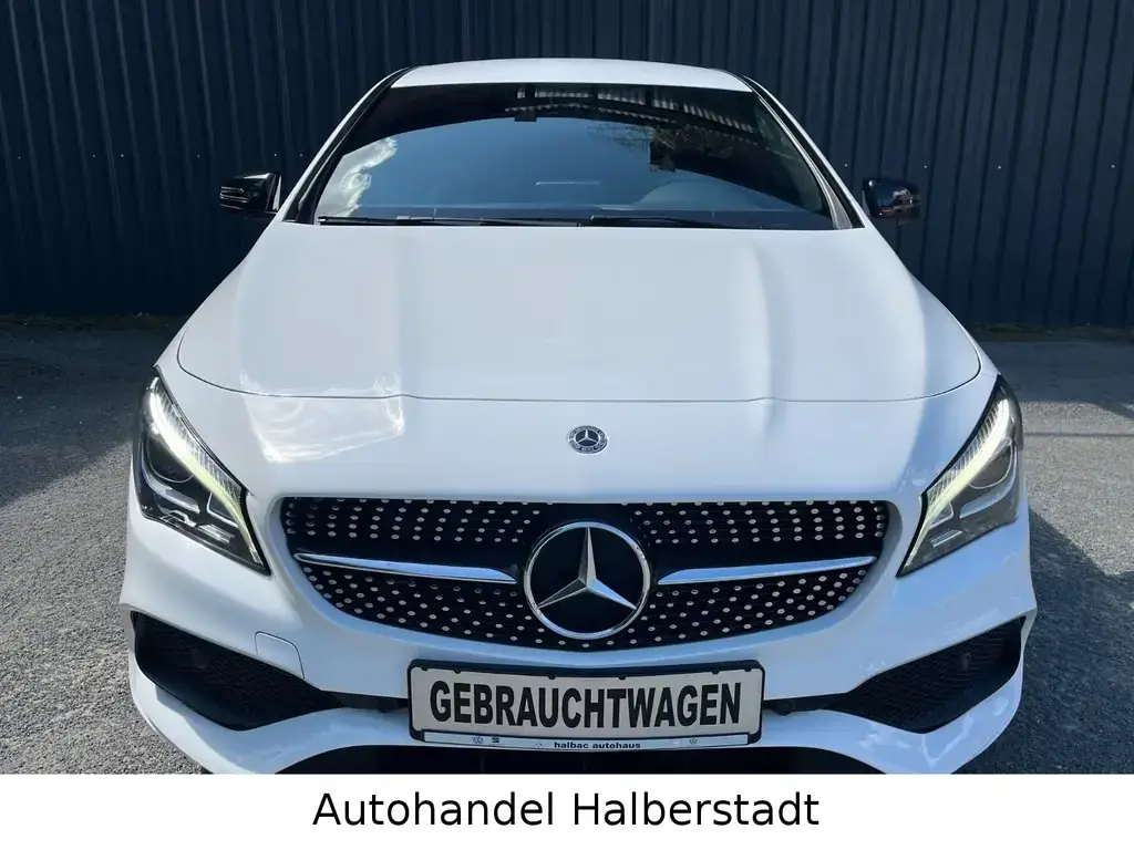 Main__Slider__Photo:Mercedes-Benz CLA 200 Shooting Brake AMG line 12/2019-1