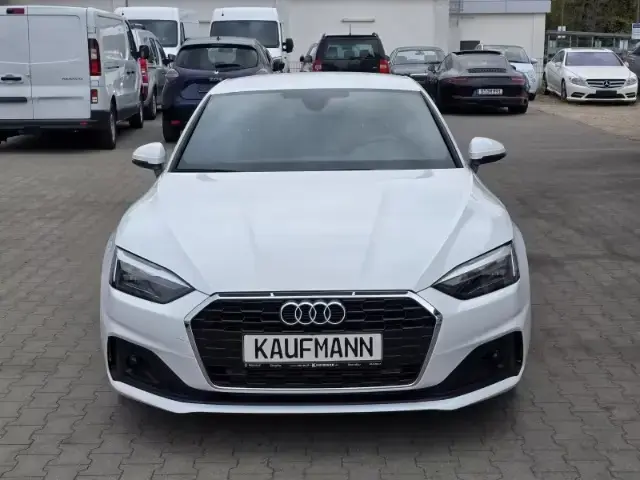 Main__Slider__Photo:Audi A5 Coupe 35 TFSI Interieur-Paket S line 05/2021-1