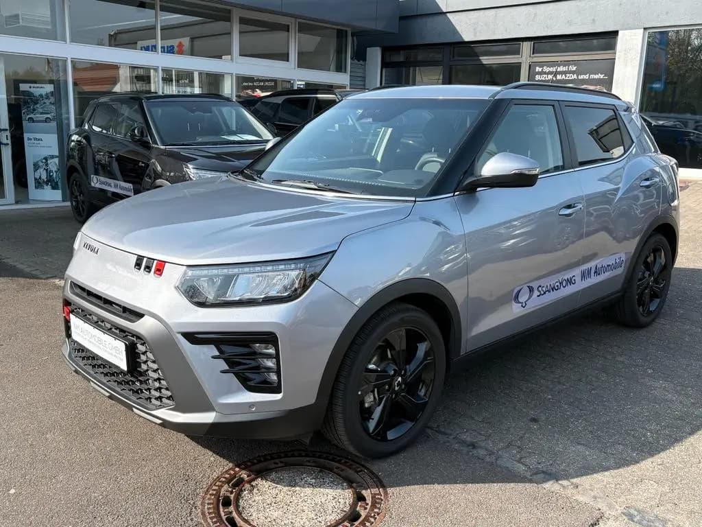 Main__Slider__Photo:Ssangyong Tivoli Blackline 1,5 AT 2WD 01/2025-0