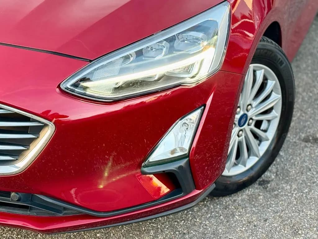 Main__Slider__Photo:Ford Focus Turnier 1.5 EcoBoost Aut. Titanium LED|KAM 04/2019-0