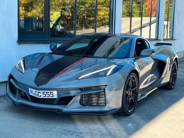 Main__Slider__Photo:Corvette C8 Coupe E-Ray 3LZ GEIGERCARS 08/2025-0