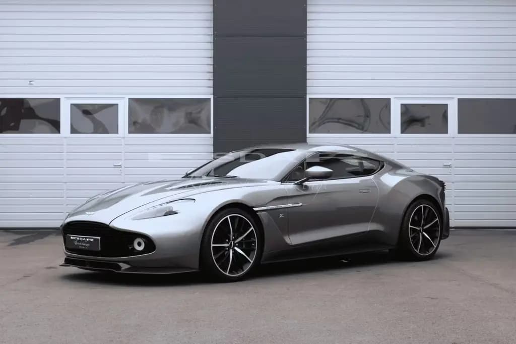 Main__Slider__Photo:Aston Martin Vanquish Zagato 06/2017-0