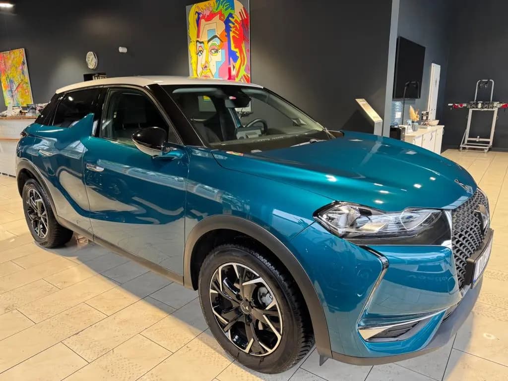 Main__Slider__Photo:DS Automobiles DS3 DS 3 Crossback Bastille 04/2023-0