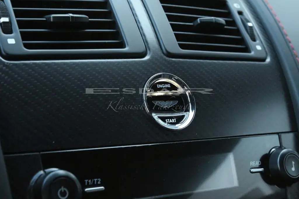 Main__Slider__Photo:Aston Martin V12 Zagato 03/2013-1