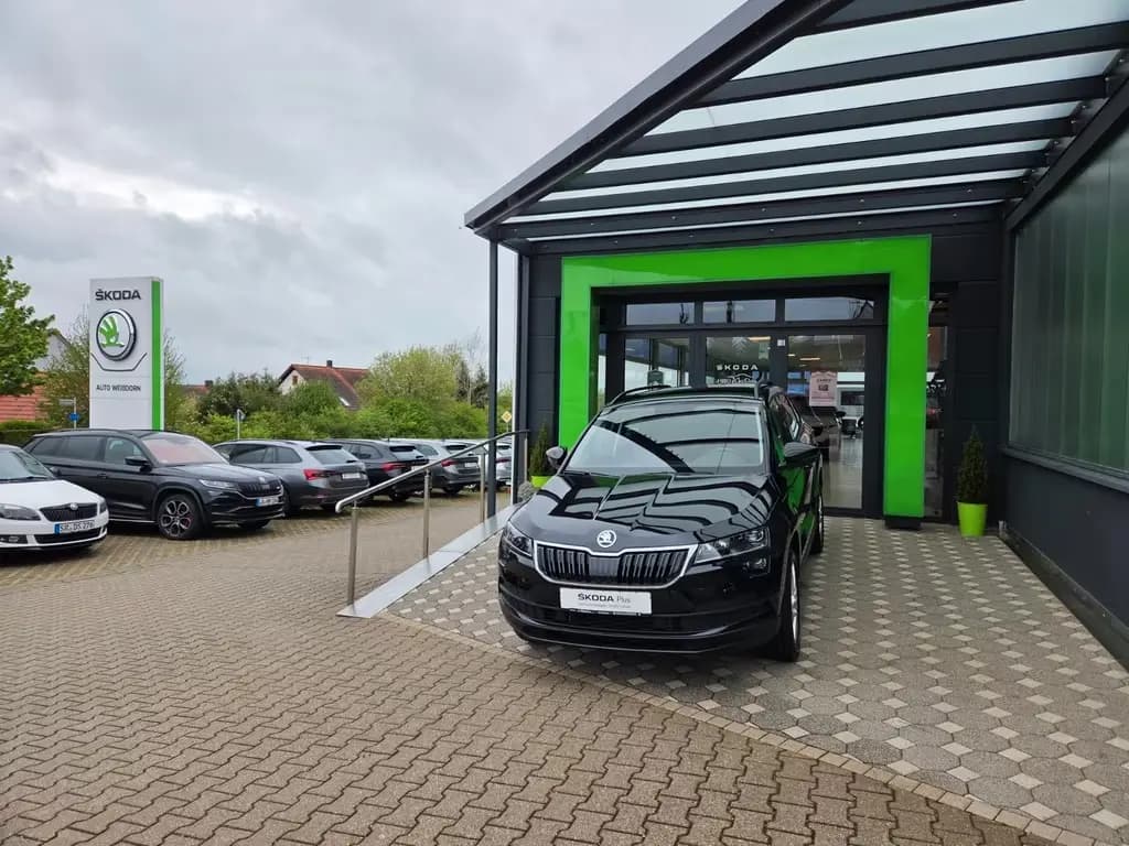 Main__Slider__Photo:Skoda Karoq Style 06/2018-0