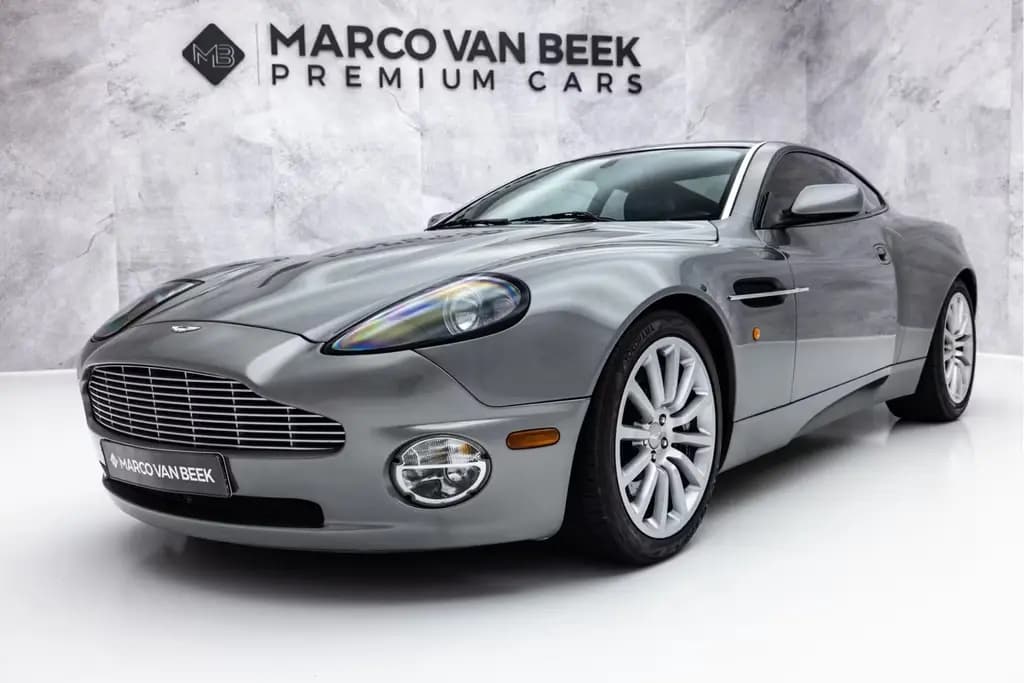 Main__Slider__Photo:Aston Martin Vanquish V12 5.9 | Technisch 100% | Unieke staat 02/2002-0