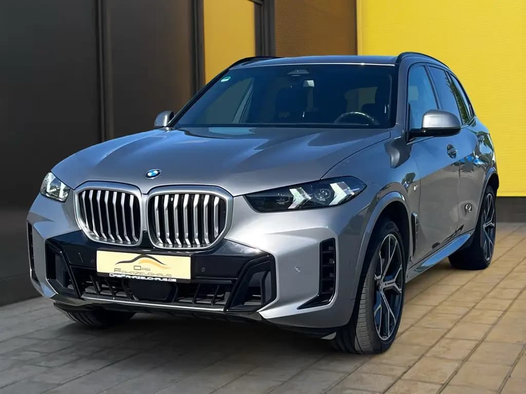 Main__Slider__Photo:BMW X5 40d+M-SportPaket+LED+Leder 09/2023-0