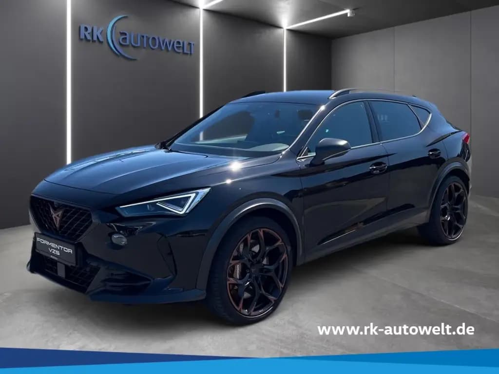 Main__Slider__Photo:Cupra Formentor 4Drive VZ5 2.5 TSI Matrix 5J. Gar. CUP 04/2023-0