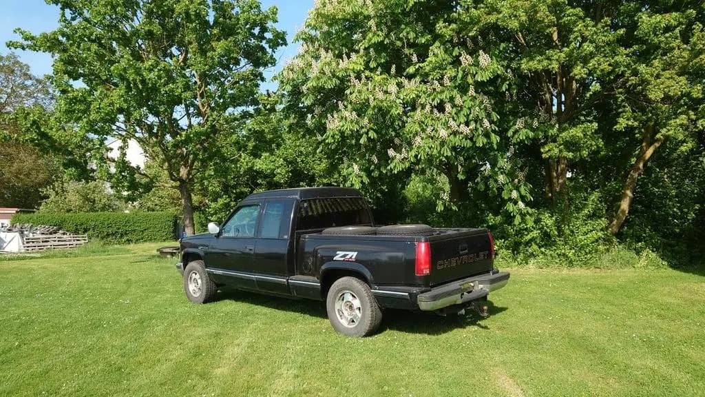 Main__Slider__Photo:Chevrolet Silverado K1500 Pick Up Oldtimer Stepside V8 07/1993-0