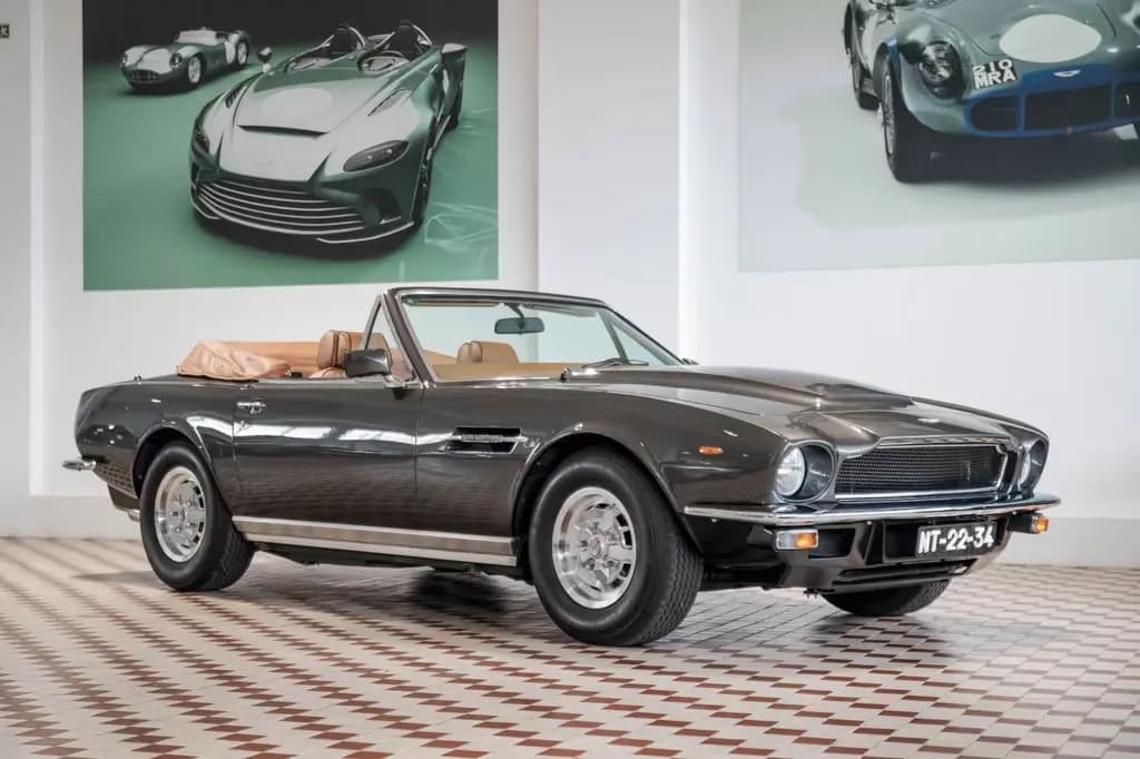 Main__Slider__Photo:Aston Martin Other V8 Volante 06/1982-0