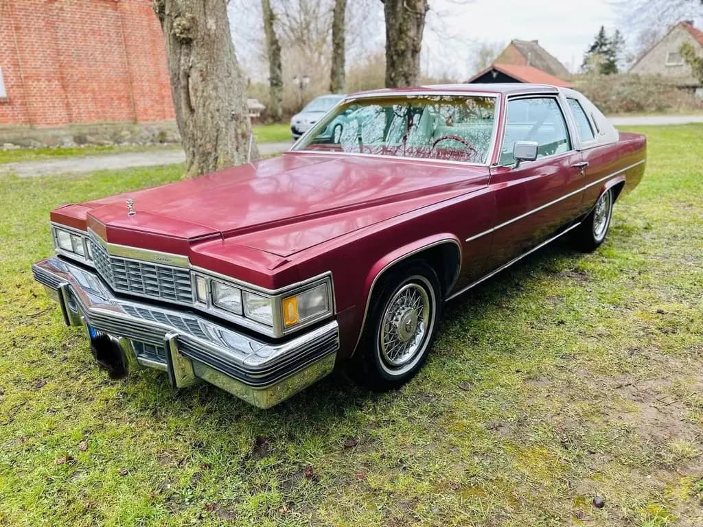 Main__Slider__Photo:Cadillac Deville 07/1977-0
