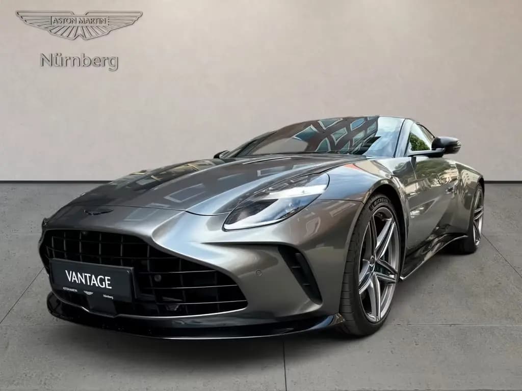 Main__Slider__Photo:Aston Martin V8 Vantage 10/2024-0