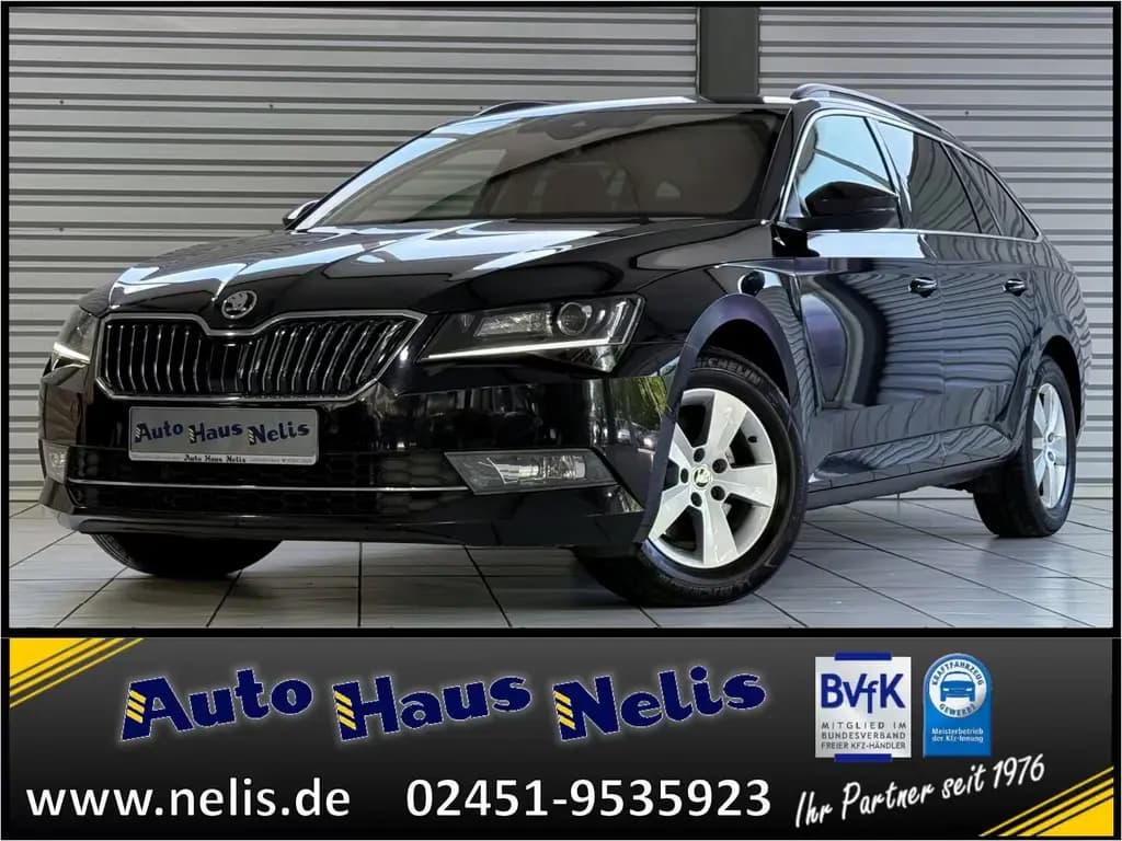Main__Slider__Photo:Skoda Superb 1,5 TSI Combi DSG Ambition Bi-Xenon ACC R 07/2019-0