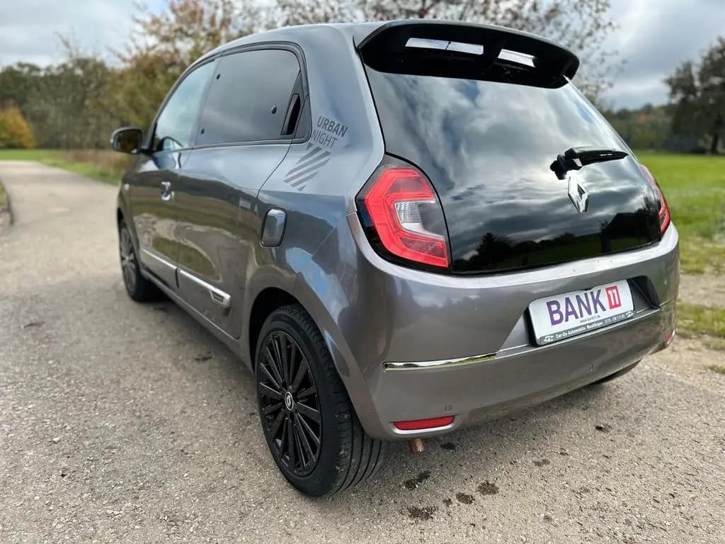 Main__Slider__Photo:Renault Twingo Urban Night*Faltdach*Navi*Kamera*Temp*SHZ 08/2022-0