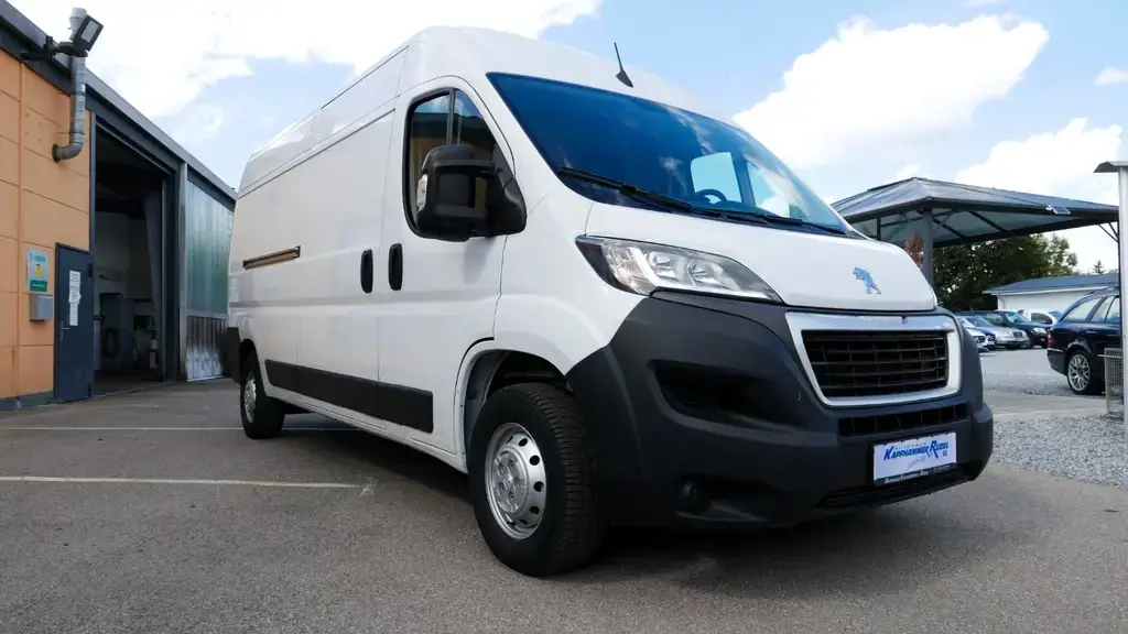 Main__Slider__Photo:Peugeot Boxer Kasten Hochraum 333 L3H2 Pro BlueHDi 120 S 04/2022-1
