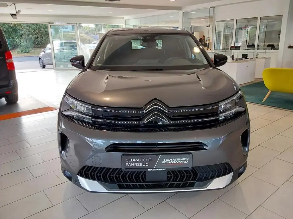 Main__Slider__Photo:Citroën C5 Aircross Max AIR HYBRID 136 e-DCS6 MAX 08/2024-1