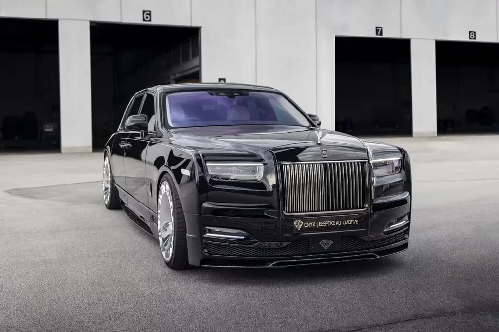 Main__Slider__Photo:Rolls-Royce Phantom ONYX  PHANTOM ELYSUIM EDITION null-0