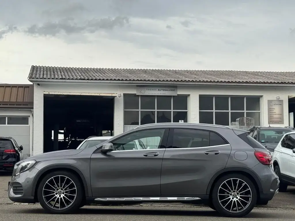 Main__Slider__Photo:Mercedes-Benz GLA 200 AMG LINE*GARANTIE* 11/2017-1