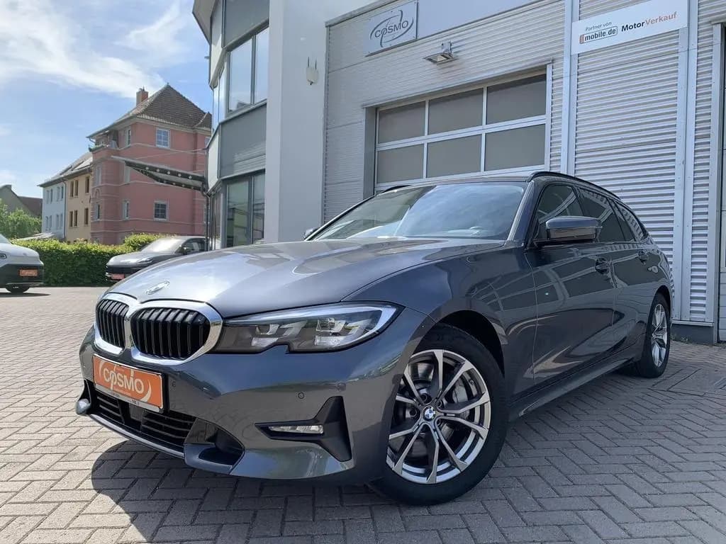 Main__Slider__Photo:BMW 3 Series 330i Touring Sport Line ACC+HIFI+Live Cockpit 07/2021-0
