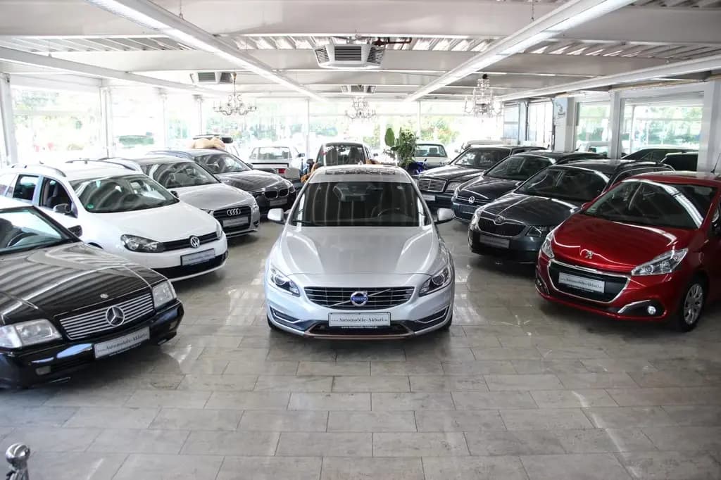 Main__Slider__Photo:Volvo V60 Kombi Business Edition 03/2015-0